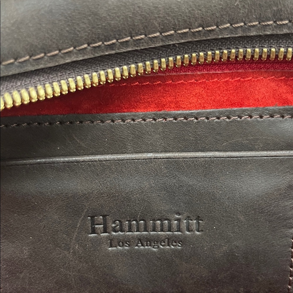 Elegant Brown Leather Handbag - Picture 5 of 5